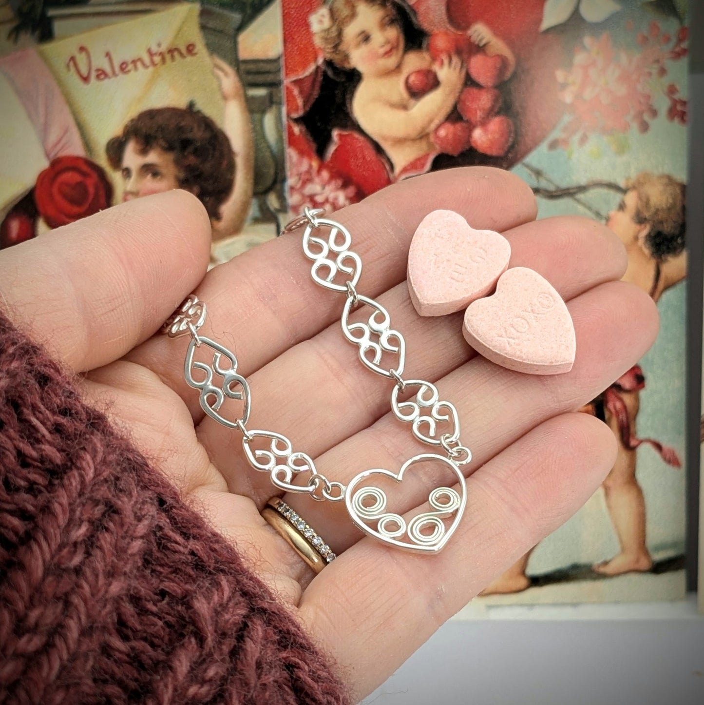 Scrolled Heart Chain