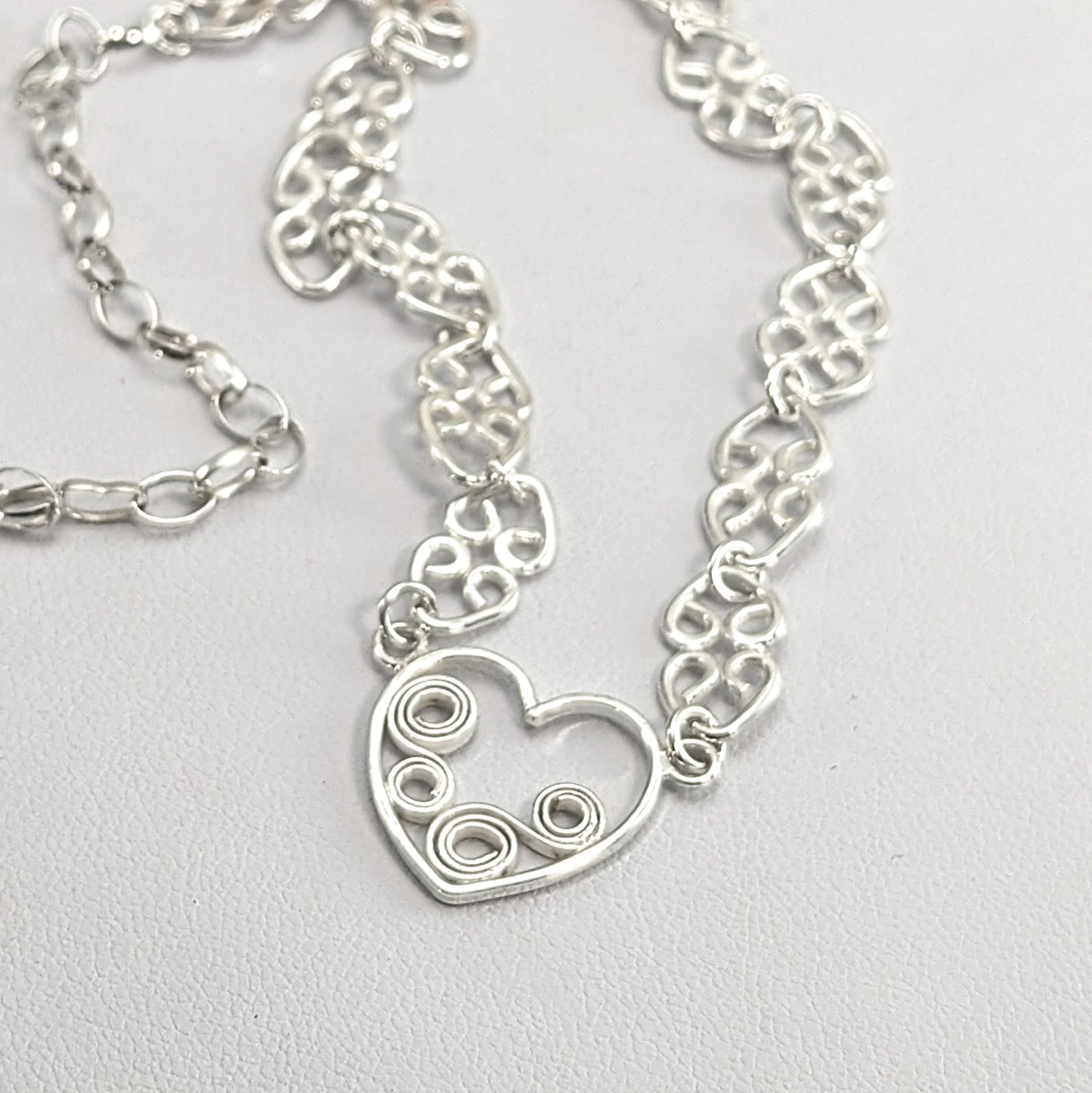 Scrolled Heart Chain