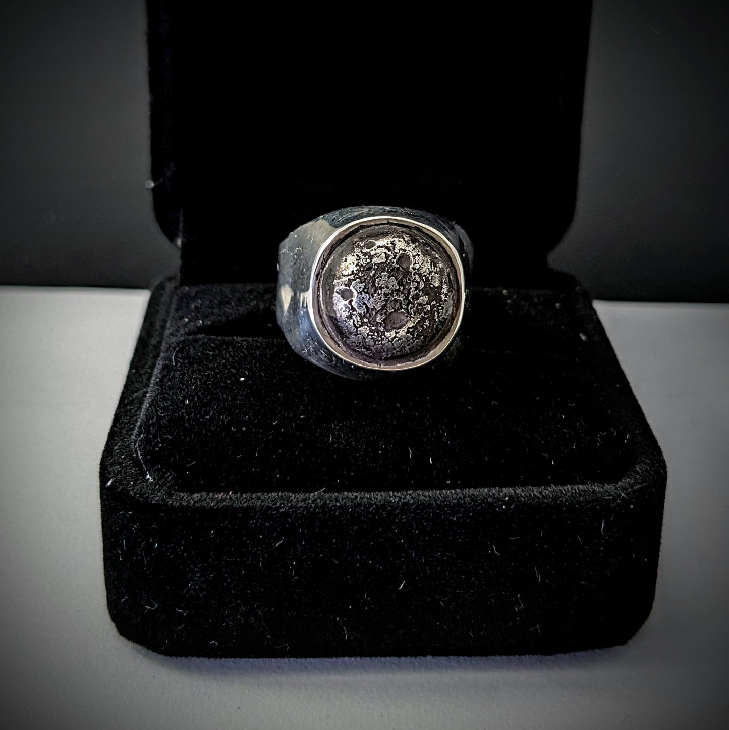 Moon Signet Ring Size 7.75